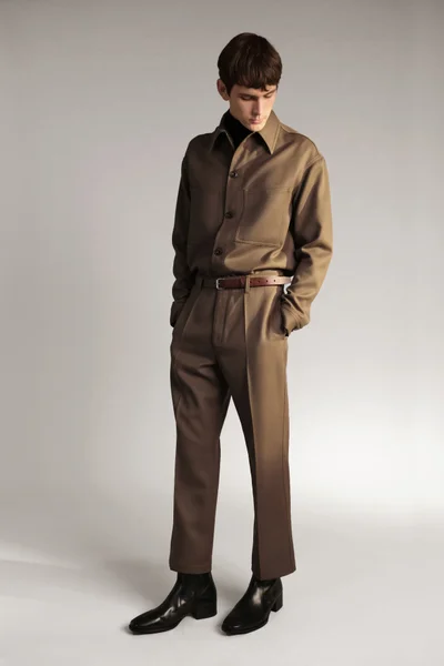 Look 15